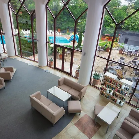 酒店 Park Odessos 3*