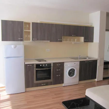 парк одесос - ол инклузив Хотел Златни пясъци