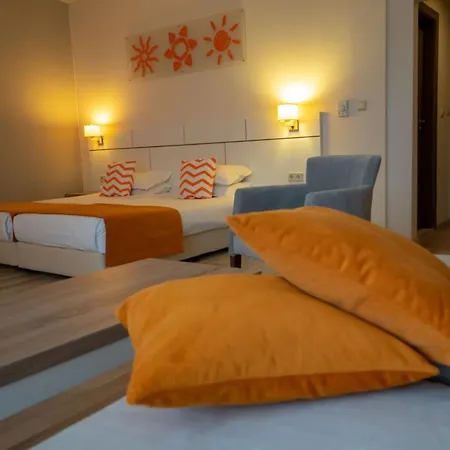 парк одесос - ол инклузив 3* Златни пясъци