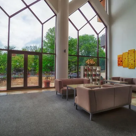 Park Odessos Hotel 3*