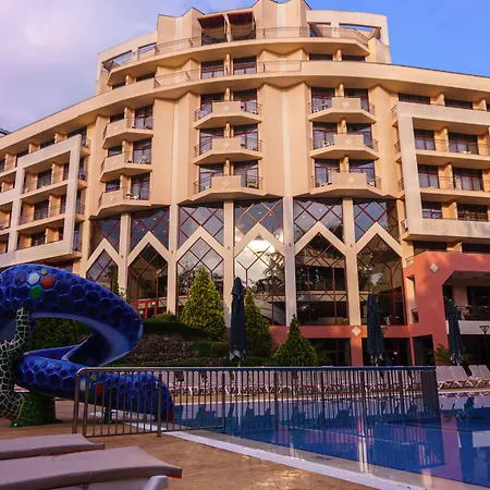 парк одесос - ол инклузив 3* Златни пясъци